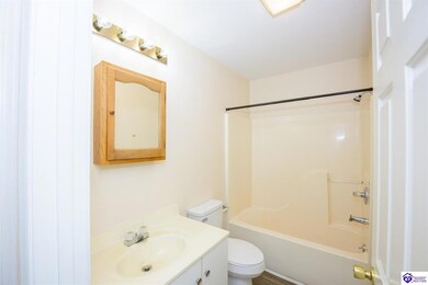 113 College Street Rd unit B, Elizabethtown, KY 42701 - photo 3