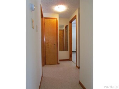 Other HALLWAY LEADINGTO BATH AND BEDROOMS