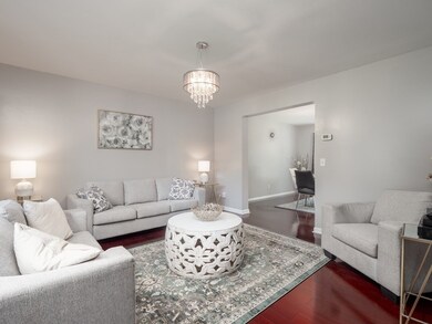 68 Burnett St unit 2, Auburn, MA 01501 - photo 4