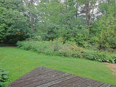 105 Twin Oaks Terrace, South Burlington, VT 05403 - photo 6