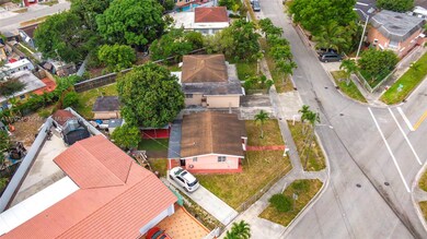 171 Curtiss Dr, Hialeah, FL 33010 - photo 3