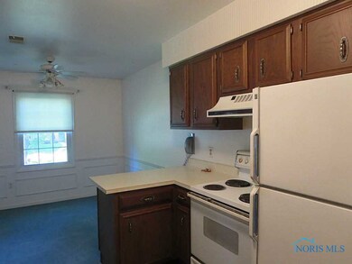 Eat In Kitchen.