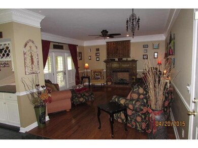 Large Den off Kitchen