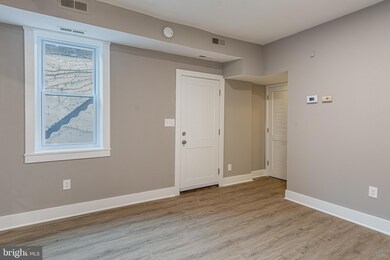 1722 Aliceanna St unit 5, Baltimore, MD 21231 - photo 4