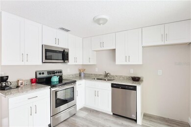 3713 Meadowbreeze Dr, Tampa, FL 33619 - photo 4