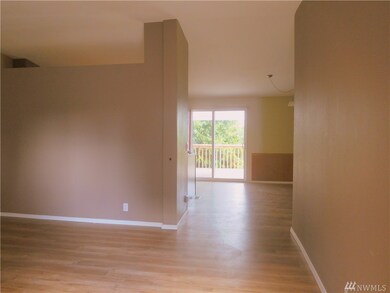 22127 Cedarview Dr E, Bonney Lake, WA 98391 - photo 4