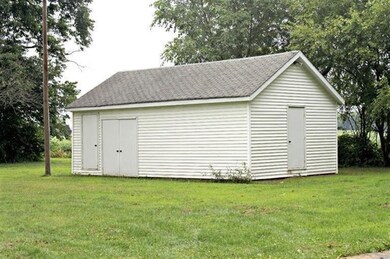 925 Baums Bridge Rd, Kouts, IN 46347 - photo 4