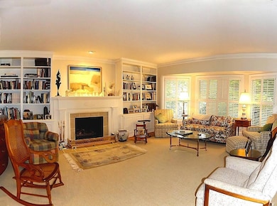Living Room3 22