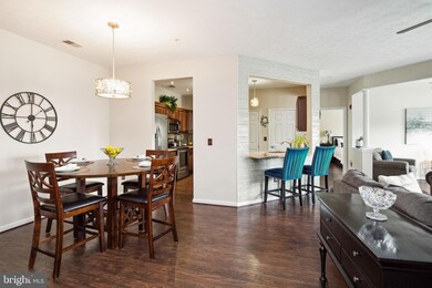 2507 Amber Orchard Ct W unit U204, Odenton, MD 21113 - photo 6