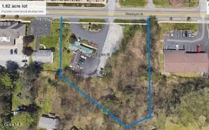 232 Washington St, Saratoga Springs, NY 12866 - photo 3