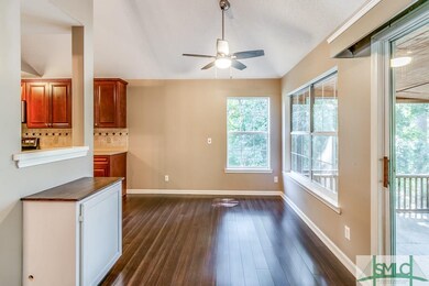 Kitchen eating area