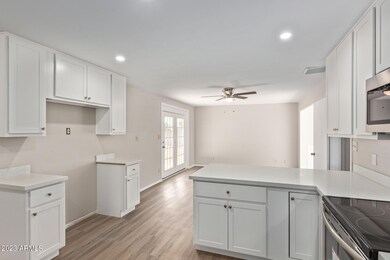 8214 N 39TH AVE, Phoenix, AZ 85051