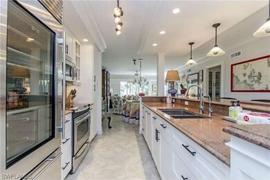 1051 3rd St S unit 206, Naples, FL 34102 - photo 4