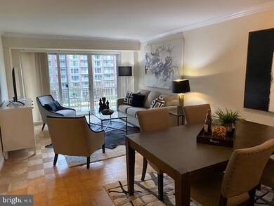 Harbour Square unit N314, Washington, DC 20024 - photo 4