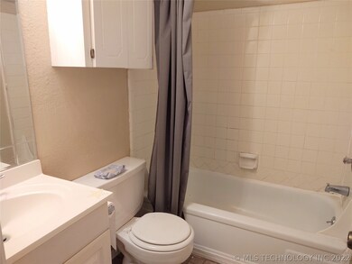 Full bathroom