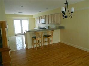 416 Corey Ln, Middletown, RI 02842 - photo 5