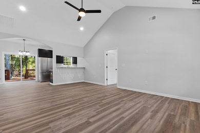 2904 S Partridge Cir, Hopkins, SC 29061 - photo 4