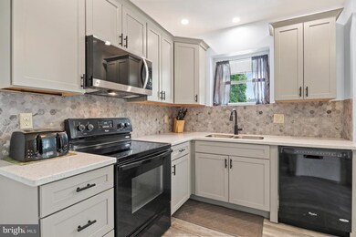 23 S 7th St, Quakertown, PA 18951 - photo 6