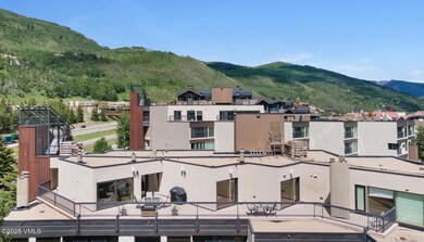 Vail Spa 501 MLS-33
