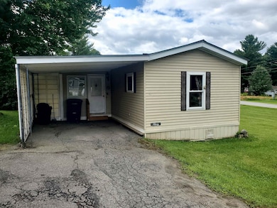 2477 Vt Route 5 unit B6, Derby, VT 05829 - photo 2