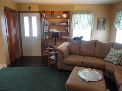 2335 Shawnee Ave, Scranton, PA 18509 - photo 3