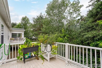 5-web-or-mls-2572 Shadow Pine Dr, Fruitp