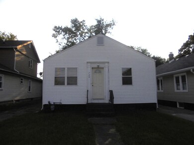 720 Pine St, Waukegan, IL 60085 - photo 2