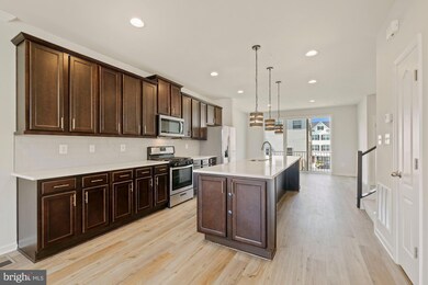 6211 Davinci St, Frederick, MD 21703 - photo 7