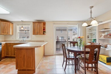 22 Andover Down unit U274, Nashua, NH 03063 - photo 3