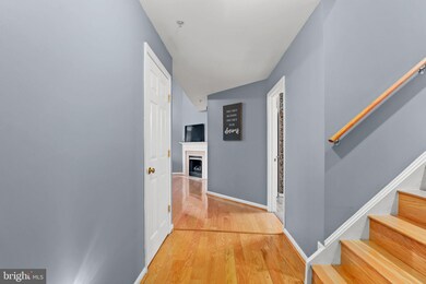 8807 Stone Ridge Cir unit 303, Pikesville, MD 21208 - photo 5