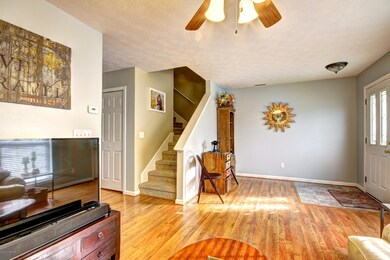 6927 Arbor Creek Dr unit 65, Louisville, KY 40228 - photo 5