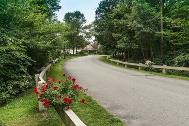 2 Victoria Ct unit 300, York, ME 03909 - photo 2