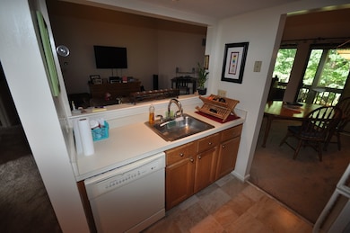 319 Trailside Way, Ashland, MA 01721 - photo 7