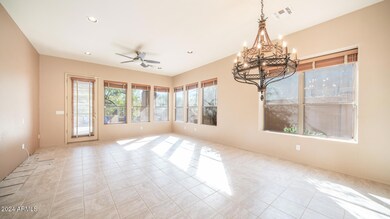 9573 E Chuckwagon Ln-5