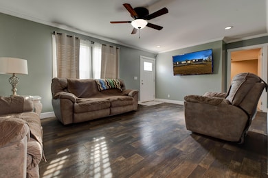 1754 Bedford Rd, Jeffersonville, KY 40337 - photo 3