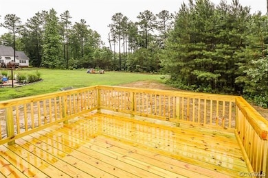 2204 Kennington Pkwy S, Aylett, VA 23009 - photo 2