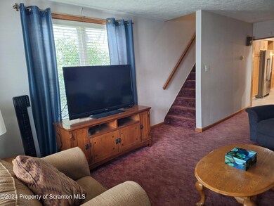 27 Dean St, Scranton, PA 18509 - photo 5