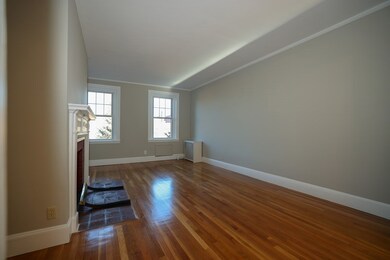 315 Tappan St unit 5, Brookline, MA 02445 - photo 4