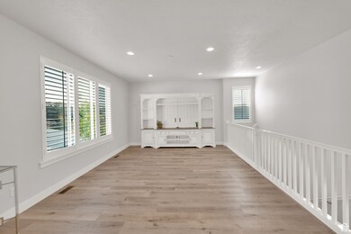 328 E 1100 S, Centerville, UT 84014 - photo 5