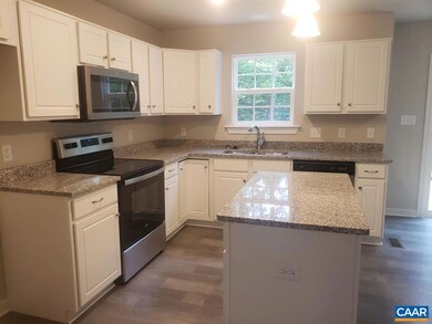 952 Nahor Manor Rd unit N-Right, Palmyra, VA 22963 - photo 6