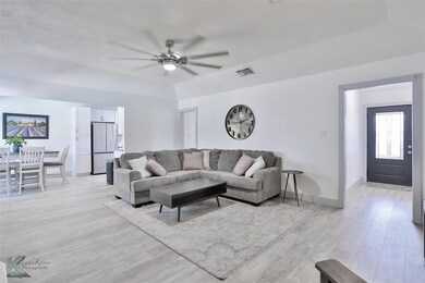 3709 Westchester Dr, Abilene, TX 79606 - photo 7