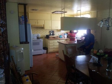 4818 W Avalon Dr, Phoenix, AZ 85031 - photo 4