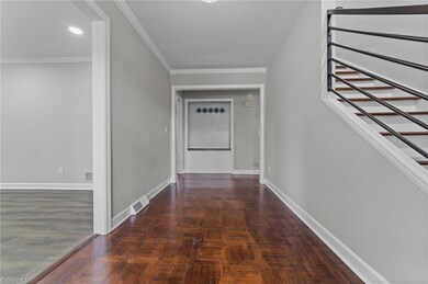 Foyer with staging area