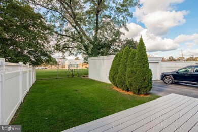 632 Furlong Ave, Havertown, PA 19083 - photo 4