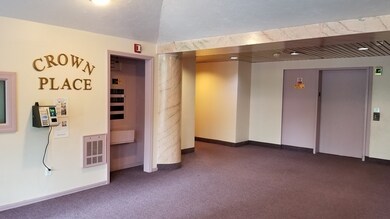 Crown Place unit 313, Brockton, MA 02302 - photo 3