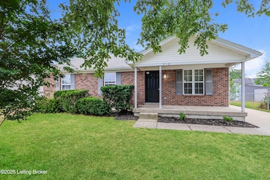 002-photo-front-view-14747672