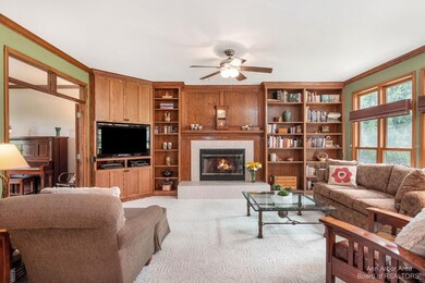 1779 Oakview Dr, Ann Arbor, MI 48108 - photo 6