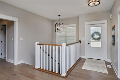 16884 Baxter Dr, Clive, IA 50325 - photo 3