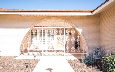 9734 W Wrangler Dr, Sun City, AZ 85373 - photo 3