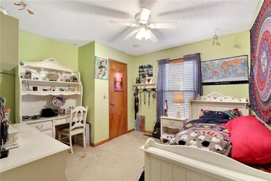 4742 Brockway St, Shawnee, KS 66226 - photo 7